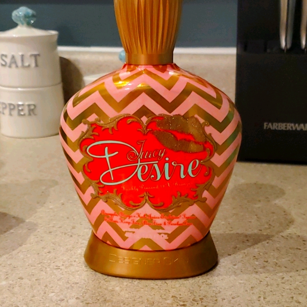 Juicy desire tanning lotion